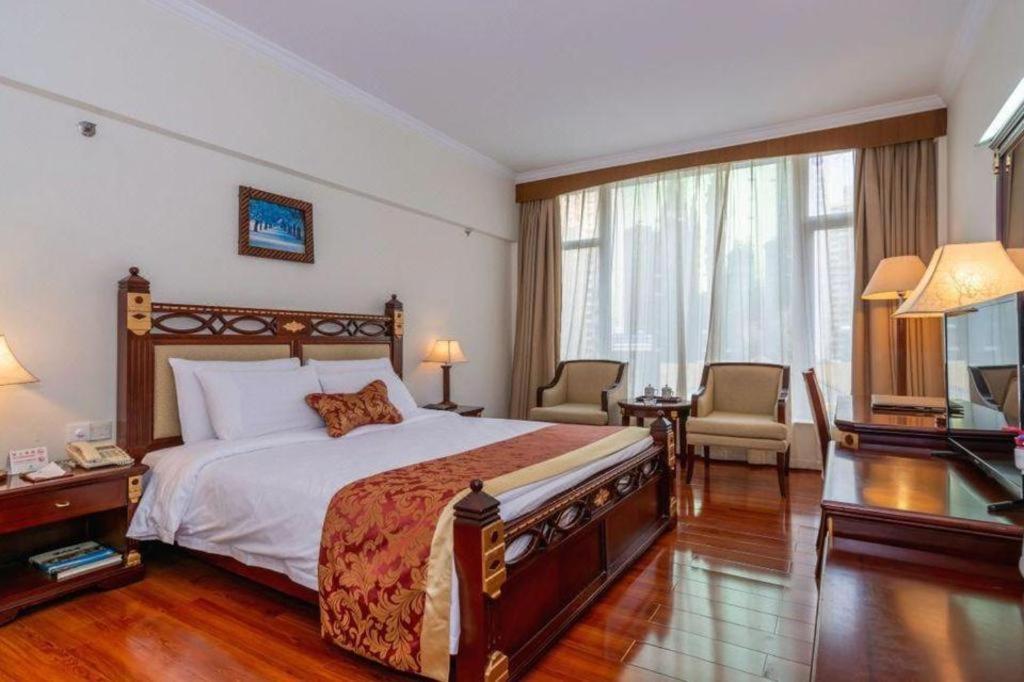 Golden Lustre Hotel Shenzhen Exterior photo